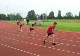 Start zum 800 m-Lauf in Basingstoke