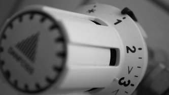 Ein Heizungsregelr auf Stufe 1 eingestellt.