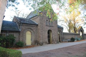 ehemalige Leichenhalle Friedhof Frauenberger Straße