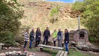 Die Organisatoren der Archäologietour an der Station in Blankenheim.