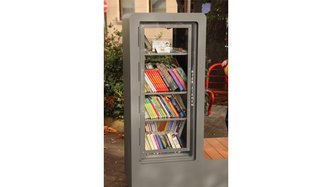 Der Bücherschrank am Luisenplätzchen.